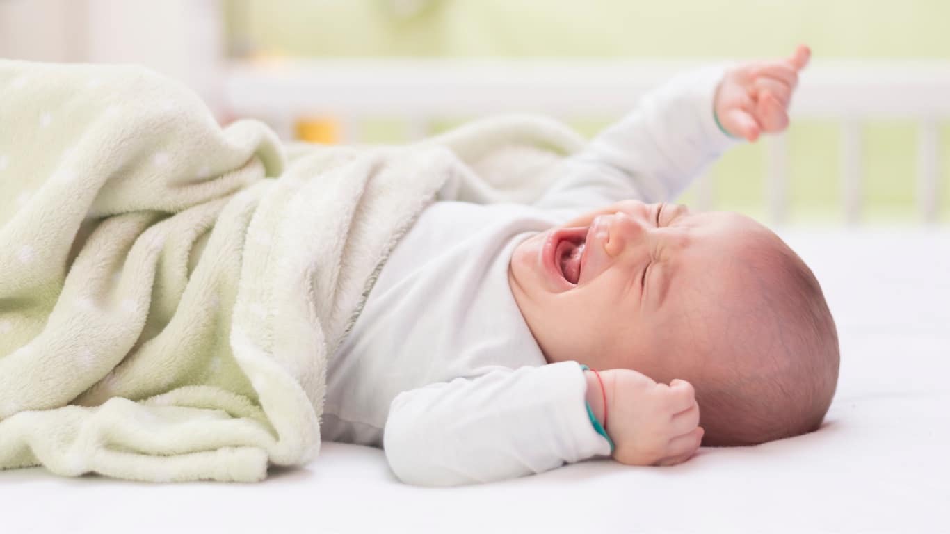 Dents qui poussent bébé : comment soulager les douleurs ?